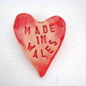 Made In Wales - Heart Brooch / Pin / Button /..