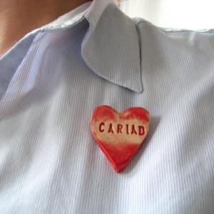 Made In Wales - Heart Brooch / Pin / Button /..